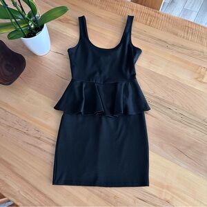 Black mini dress S